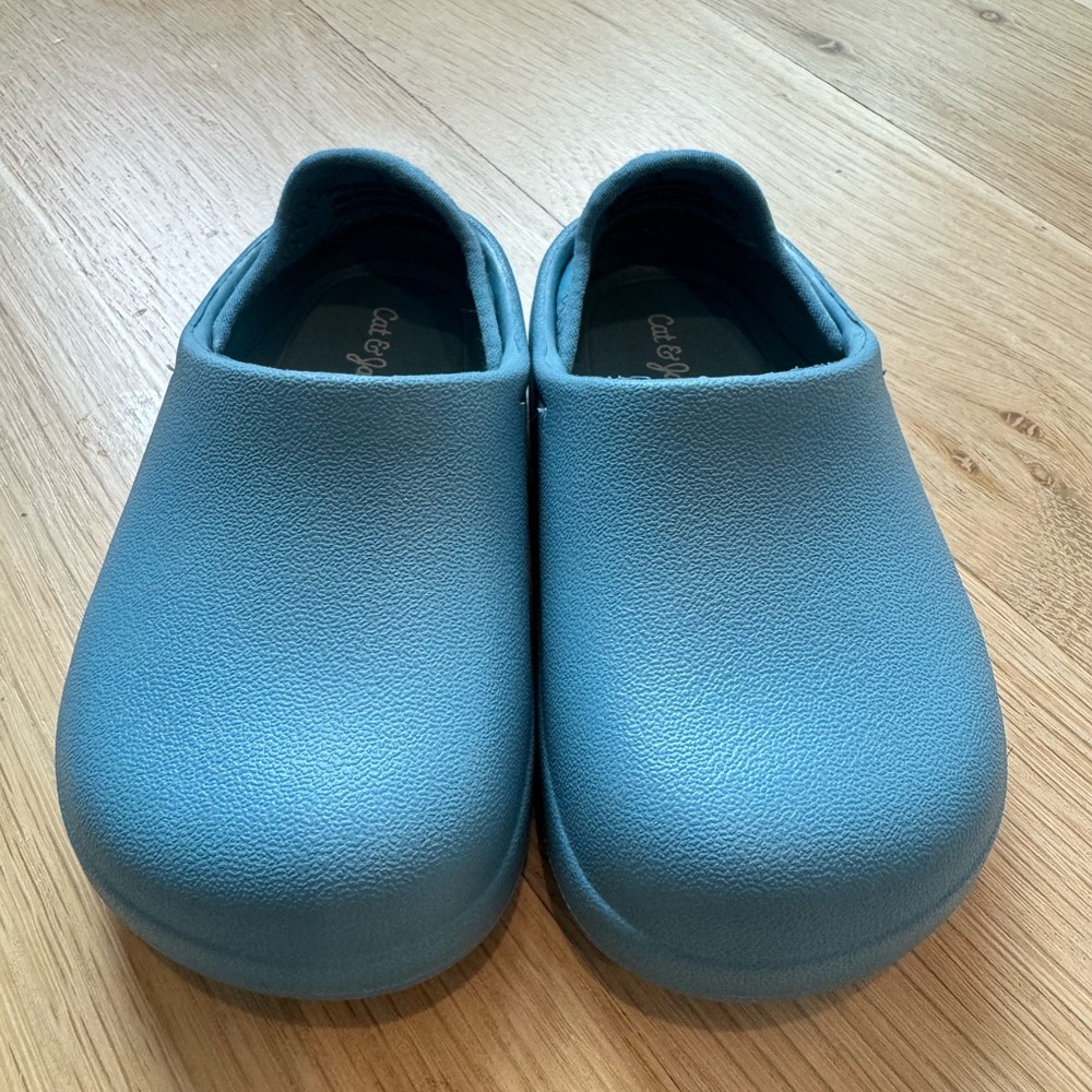 NWOT • Cat & Jack • Rowan Pull On Water Shoes • Size 5